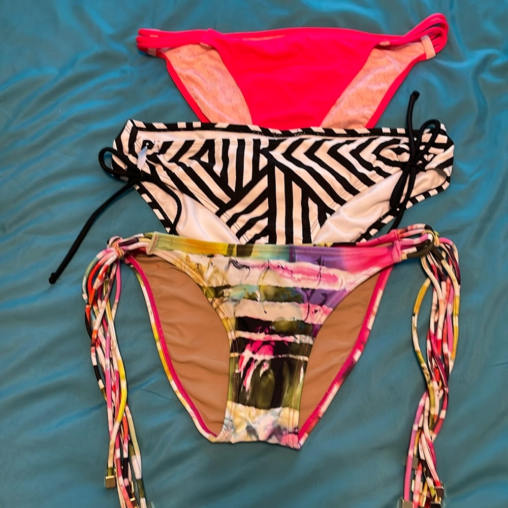 Bikini Bottom Bundle 3